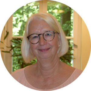 <font color="#d52d08">Team</font> <font color="#d52d08">Team</font>